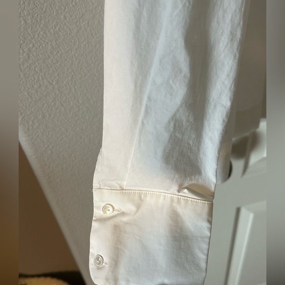 & other stories white blouse buttons in the back - Picture 2 of 4